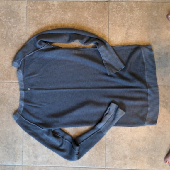 Lululemon reversible sweater - Picture 6 of 8